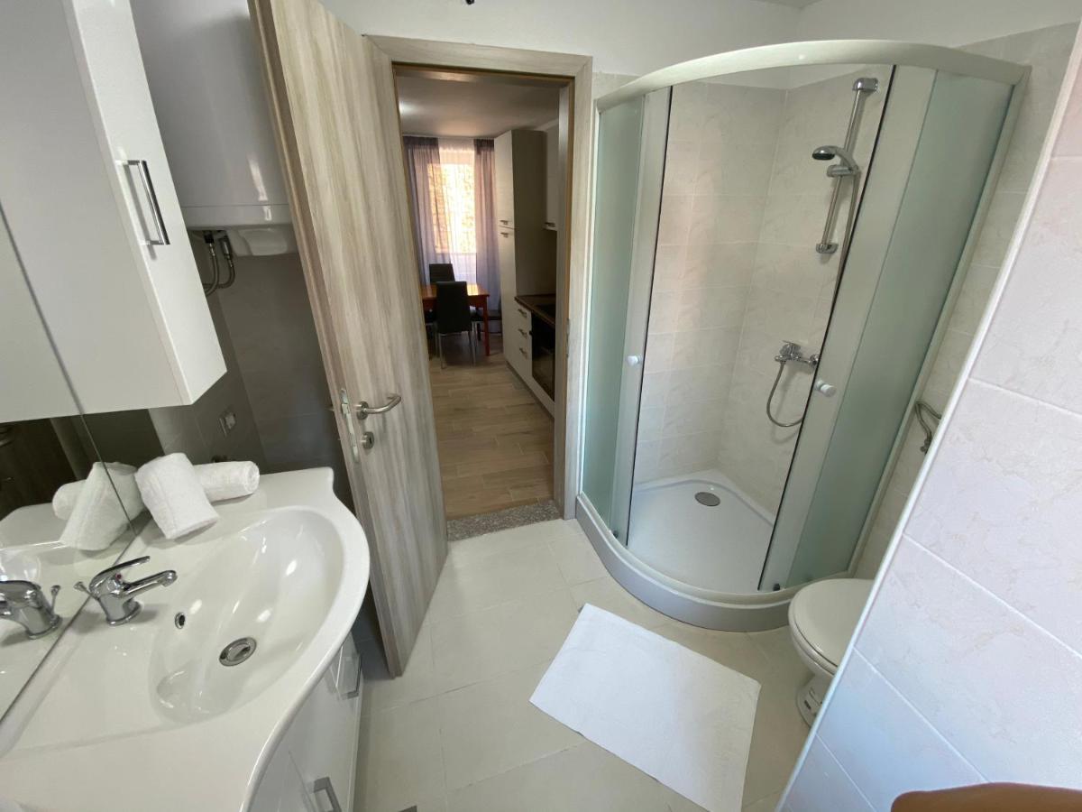 Apartments Lina Koper Luaran gambar